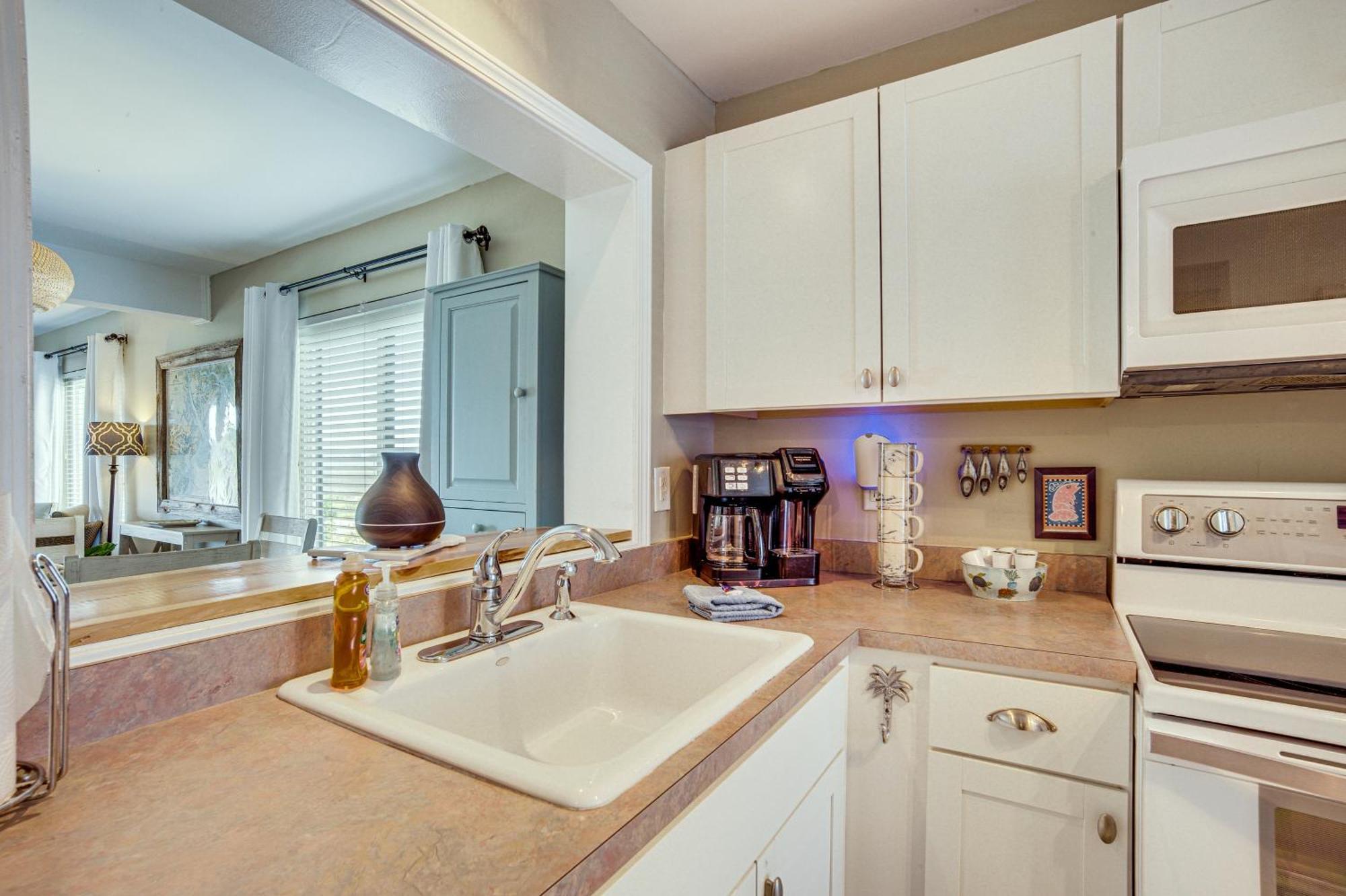 Harbor Island Condo With Deck - Steps To Beach! Oceanmarsh Subdivision Extérieur photo